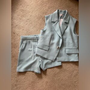 Short Suit Set